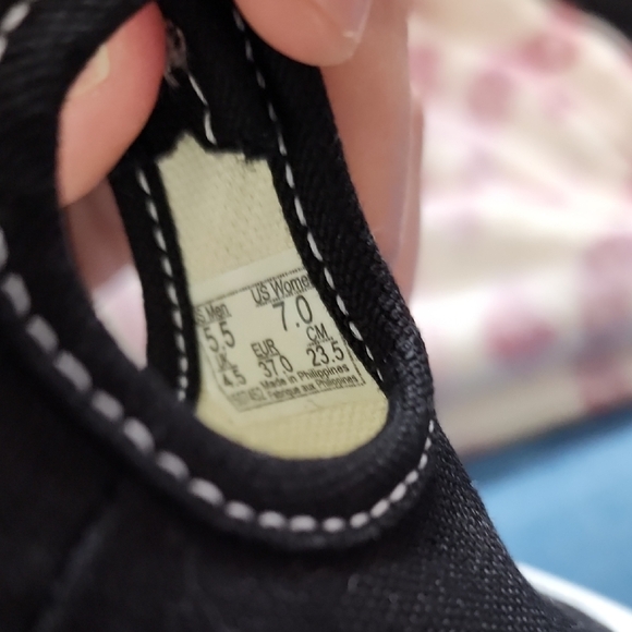 Vans Black and White Mary Jane Sneakers - Picture 11 of 11